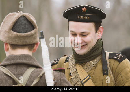 Der park Puschkin, St. Petersburg (Russland) - Februar 23, 2017: Militärische historische Rekonstruktion der Ereignisse des Zweiten Weltkriegs. Stockfoto