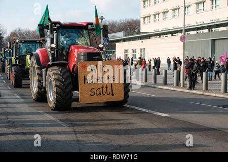 Berlin, Deutschland - Januar 19, 2019: Demonstration "Wir haben es satt", gegen die deutsche und die EU-Agrarpolitik und für nachhaltige Landwirtschaft i Stockfoto