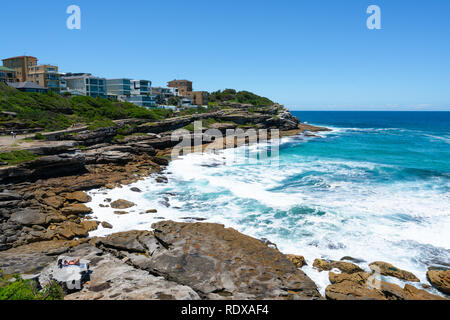 Blick auf Punkt Mackenzies und Bondi, Bronte an der Küste zu Fuß weg in Sydney NSW Australien Stockfoto