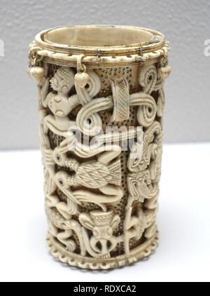 Arm band, Owo, Yoruba, 18. Jahrhundert AD, Elfenbein-Ethnologischen Stockfoto