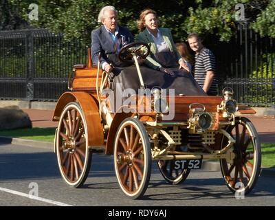 Arrol Johnston hund Warenkorb. Stockfoto