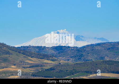 Atemberaubende Aussicht von Milena des Ätna während der Eruption, Modica, Sizilien, Italien, Europa Stockfoto