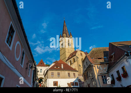 Lutherische Kathedrale der Heiligen Maria in Hermannstadt, Siebenbürgen, Rumänien. Stockfoto