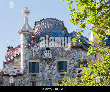BARCELONA, SPANIEN - Nov 1, 2018: Fragment des berühmten Gebäude Casa Batlló von Antoni Gaudi. Keine Menschen. Stockfoto