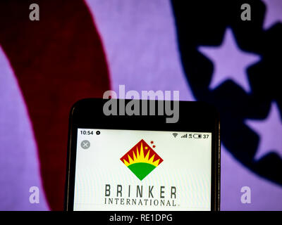 Brinker International Restaurant Firmenlogo auf dem Smartphone angezeigt Stockfoto