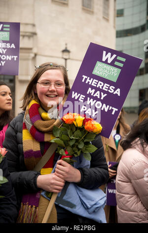 London, Großbritannien. 19. Januar 2019. Die Londoner Frauen März, Teil eines weltweiten Protest gegen Gewalt gegen Frauen und die Auswirkungen der Sparmaßnahmen. Eine junge Frau hält einen Blumenstrauß und ein Plakat von der Gleichberechtigung von Frauen Partei sagt 'Theresa können wir nicht zahlen". Credit: Jenny Matthews/Alamy leben Nachrichten Stockfoto
