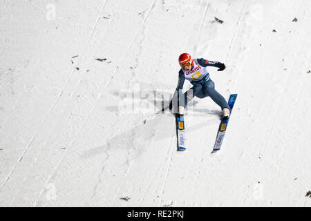 Zakopane, Polen. 19. Januar 2019. Die deutschen Skispringer, David Siegel, fliegt nach unten und fällt nach unten und geht dann in das Krankenhaus während der Team HS-134 Wettbewerb für FIS Skisprung Weltcup am 19. Januar 2019, in Zakopane, Polen. Credit: Diogo Baptista/Alamy leben Nachrichten Stockfoto
