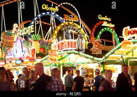 Cranger Kirmes Messe, der größten Messe im Ruhrgebiet, am Rhein-Herne-Kanal, Herne, Nordrhein-Westfalen Stockfoto