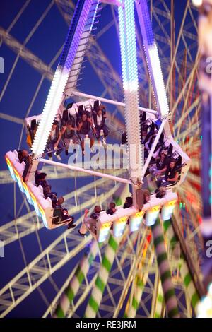 Cranger Kirmes Messe, der größten Messe im Ruhrgebiet, am Rhein-Herne-Kanal, Herne, Nordrhein-Westfalen Stockfoto