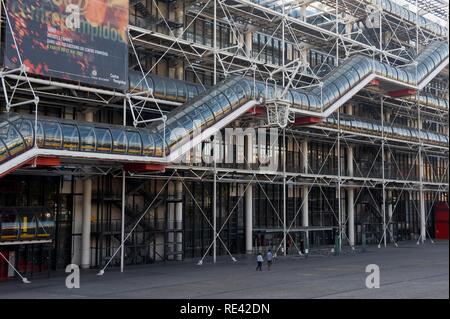 Centre Pompidou oder auch als Centre Georges Pompidou Beaubourg, Paris, Frankreich, Europa bekannt Stockfoto