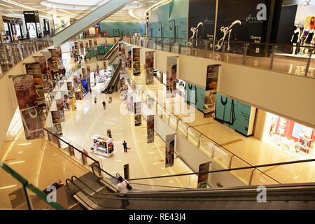 Marina Mall, Shopping Mall, Dubai Marina Yacht Club, Distrikt im Süden von Dubai, Vereinigte Arabische Emirate, Naher Osten Stockfoto