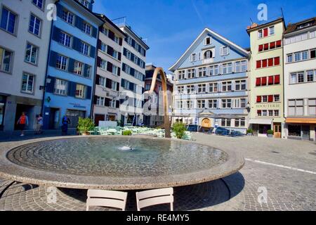 Münsterhof Stadtplatz, Zürich, Schweiz Stockfoto