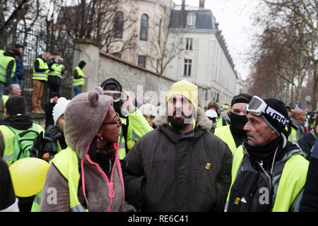 Paris, Frankreich. Jan, 2019 19. Eric Drouet nimmt im 10 Demonstration von Gelb am 19. Januar 2019 in Paris, Frankreich. Quelle: Bernard Menigault/Alamy leben Nachrichten Stockfoto