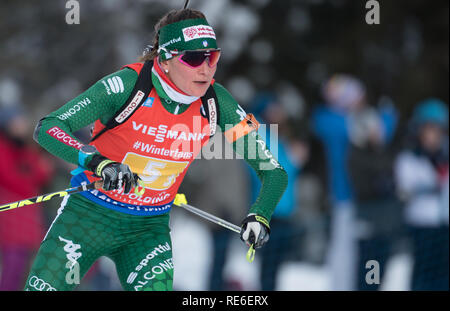 Ruhpolding, Deutschland. Jan, 2019 19. Biathlon: Wm, 4x6 km Frauen Relais in der Chiemgau Arena. Nicole Gontier aus Italien auf der Spur. Credit: Sven Hoppe/dpa/Alamy leben Nachrichten Stockfoto
