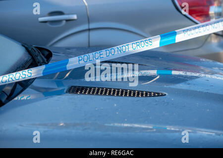 Essex, UK. 20. Januar 2019 Essex Polizei ermittelt gegen einen angeblichen Erstechen an einem Haus in Doddinghurst Brentwood Essex. Ein 20 Jahre alter Mann hat wegen des Verdachts der GBH Credit Ian Davidson/Alamy Leben Nachrichten verhaftet worden Stockfoto