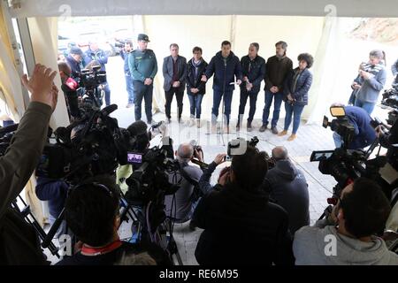 Malaga, Spanien. Jan, 2019 20. 19 enero 2019 El Presidente de la Junta de Andalucia visita las operaciones de Rescate de Julen en Totalan (Malaga) Blick auf die Bohrmaschine an der Stelle, wo ein 2-jähriger Junge sagte in einer Welle mehr als 100 Meter tief gefallen zu sein während des Spielens. In Totalan, am Sonntag, dem 20. Januar, 2019. Credit: CORDON Cordon Drücken Sie die Taste/Alamy leben Nachrichten Stockfoto