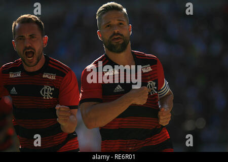 Rio de Janeiro - 20/01/2019 - Carioca 2019, Flamengo x Bangu - Diego do Flamengo feiert sein Ziel mit Everton Ribeiro bei einem Match gegen Bangu im Maracana-stadion für die 2019 Carioca Meisterschaft. Foto: Jotta de Mattos/AGIF Stockfoto