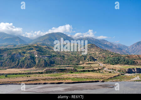 Lange Pamir Highway M 41, in Tadschikistan im August 2018 genommen, hdr genommen Stockfoto