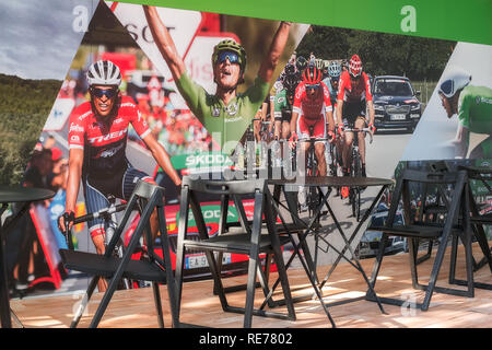 Marbella, Spanien - August 26., 2018. Die Karawane von La Vuelta 2018, SKODA, Phase 2, Marbella, Costa del Sol, Spanien. Stockfoto