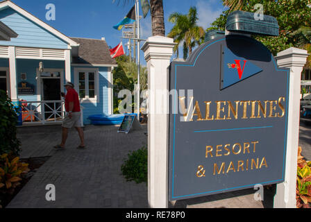 Hafen und Valentinstag zurückgreifen. Dunmore Town, Hafeninsel, Eleuthera. Bahamas Stockfoto