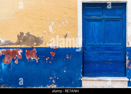 Menorca - 25. SEPTEMBER: vintage Tür in Ciutadella, Menorca Insel, auf September 25,2018. Stockfoto