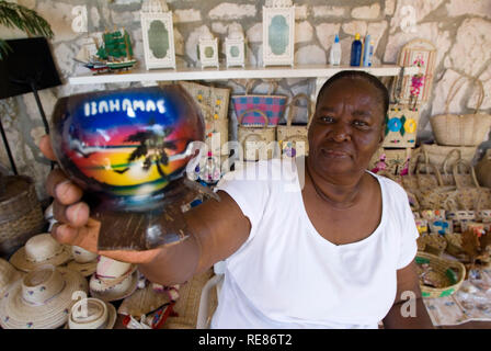 Lokale Handwerker Fernandez Bay Village Hotel, Cat Island. Bahamas Stockfoto