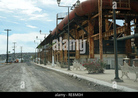 Verlassene Fabrik in Santa Rosalia Mexico Baja California Sur Stockfoto