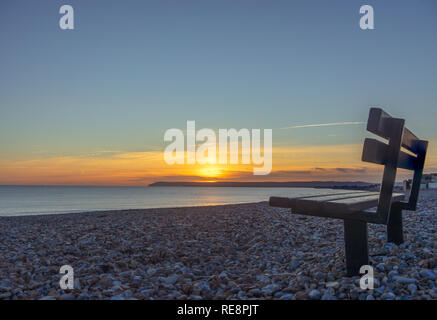 Winter Sonne über Cooden Beach und Pevensey Bay Stockfoto