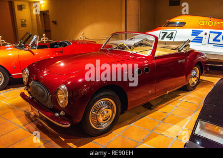 FONTVIEILLE, MONACO - Jun 2017: rot CISITALIA 202 SC 1950 in Monaco Top Cars Collection Museum. Stockfoto