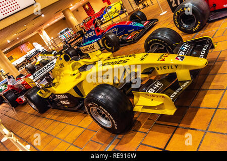 FONTVIEILLE, MONACO - Jun 2017: gelb FORMEL 1 F1 in Monaco Top Cars Collection Museum. Stockfoto
