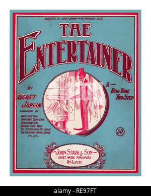 SCOTT JOPLIN Vintage Sheet Music Frontcover für 'The Entertainer' ein klassischer Klavierlappen aus dem Jahr 1902, geschrieben von Scott Joplin Es wurde zuerst als Noten verkauft, und 1910s als Klavierrollen, die auf Playerpianos spielen würden. Die erste Aufnahme wurde von Blues- und Ragtime-Musikern, den Blue Boys im Jahr 1928, gespielt auf Mandoline und Gitarre als einer der Klassiker der Ragtime, es kehrte zu internationaler Bedeutung als Teil der Ragtime-Revival im Jahr 1970s, Als sie als Titelmusik für den Oscar-prämierten Film The Sting von 1973 verwendet wurde. Stockfoto