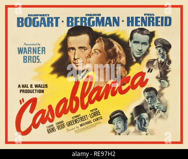 CASABLANCA 1940 Vintage Film Filmplakat Casablanca eine 1942 amerikanischen romantischen Film unter der Regie von Michael Curtiz. Der Film stars Humphrey Bogart, Ingrid Bergman, Paul Henreid, es verfügt auch über Claude Rains, Conrad Veidt, Sydney Greenstreet, Peter Lorre, und Dooley Wilson. Stellen Sie während des Zweiten Weltkrieges, es konzentriert sich auf einen amerikanischen Expatriate wer muss zwischen seiner Liebe zu einer Frau und hilft ihr und ihrem Mann, einem tschechischen Widerstand, Flucht aus dem Vichy kontrollierten Stadt Casablanca seinen Kampf gegen die Nazis zu wählen Sie Weiter Stockfoto