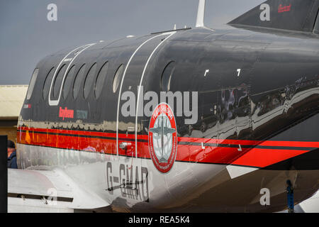 FAIRFORD, ENGLAND - Juli 2018: Nahaufnahme eines Raytheon Textron Luftfahrt King Air 350 Turboprop-Flugzeug Stockfoto