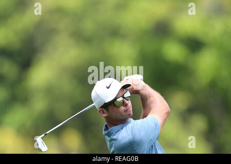 Singapur. Jan, 2019 20. Paul Casey von England spielt einen Schuß auf dem 18 Loch während der letzten Runde des Singapur geöffnet an der Serapong Kurs, Sentosa Golf Club. Credit: Paul Miller/ZUMA Draht/Alamy leben Nachrichten Stockfoto
