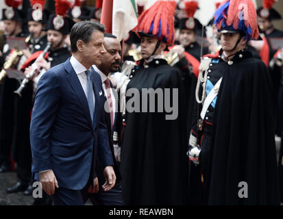 Rom, Italien. 21. Januar 2019. Der Ministerpräsident Giuseppe Conte, trifft der Premierminister der Demokratischen Bundesrepublik Äthiopien, Abiy Ahmed Ali Im pic Giuseppe Conte, Abiy Ahmed Ali Credit: LaPresse/Alamy leben Nachrichten Stockfoto