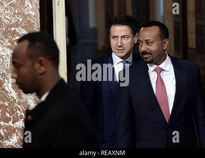 Rom, Italien. 21. Januar 2019. Der Ministerpräsident Giuseppe Conte, trifft der Premierminister der Demokratischen Bundesrepublik Äthiopien, Abiy Ahmed Ali Im pic Giuseppe Conte, Abiy Ahmed Ali Im pic Giuseppe Conte, Abiy Ahmed Ali Credit: LaPresse/Alamy leben Nachrichten Stockfoto