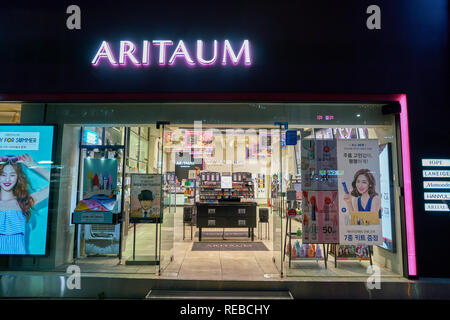 SEOUL, Südkorea - ca. Mai 2017: Aritaum shop in Seoul. Stockfoto