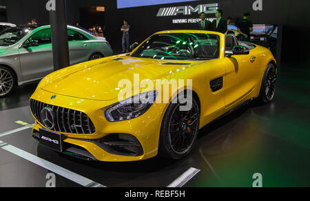 Nonthaburi, Thailand - Dezember 4, 2018: Mercedes Benz AMG GT Roadster Motor Expo 2018 vorgestellt Stockfoto