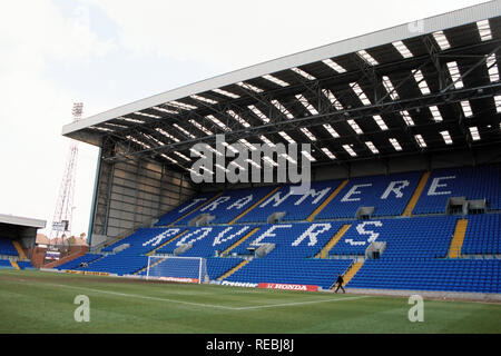 Allgemeine Ansicht der Tranmere Rovers FC Football Ground, Prenton Park, Prenton Road West, Birkenhead, Liverpool, dargestellt am 30. April 1995 Stockfoto