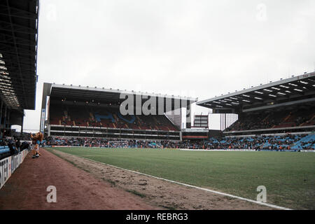 Allgemeine Ansicht von Aston Villa FC Football Ground, Villa Park, Aston, Birmingham, dargestellt am 6. Januar 1996 Stockfoto