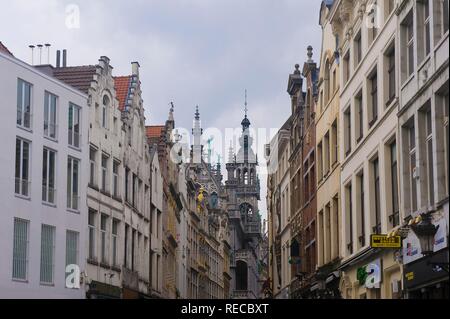 Straße die zum Grand Place, Brüssel, Brabant, Belgien, Europa Stockfoto