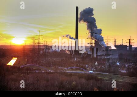 Industrielle Gemeinschaft, Kokerei Prosper, Bottrop, Waste-to-energy-Anlage Essen-Karnap, RWE Power AG, Essen Stockfoto