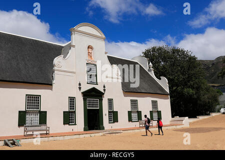 Das Herrenhaus an der Groot Constantia Wine Estate in Kapstadt, Südafrika. Stockfoto