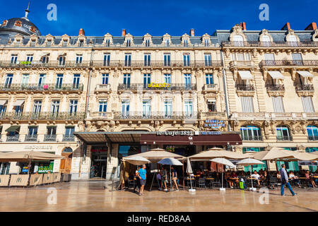 MONTPELLIER, Frankreich - 22. SEPTEMBER 2018: Place de la Comedie ist ein Hauptplatz in Montpellier Stadt in Südfrankreich Stockfoto