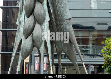 Voller Schiffe Skulptur Brewery Wharf Leeds West Yorkshire England Stockfoto