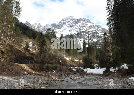 Kleinwalsertal im Frühling Stockfoto