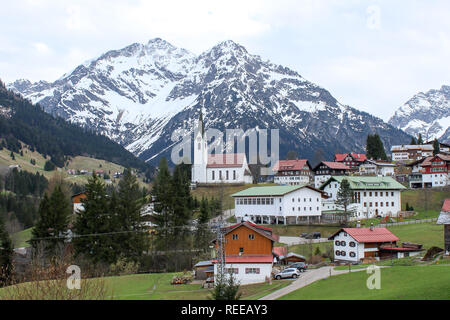 Kleinwalsertal im Frühling Stockfoto