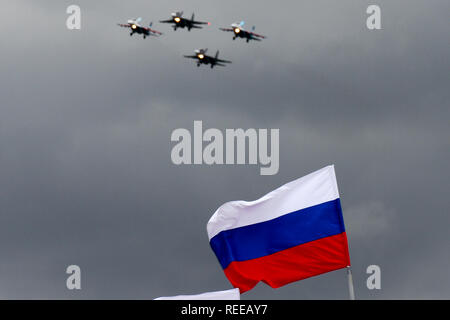 Russische Luftwaffe während der Anzeige Stockfoto