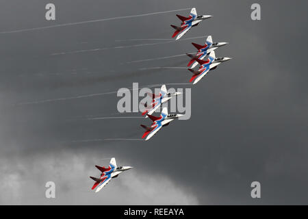 Russische Luftwaffe während der Anzeige Stockfoto
