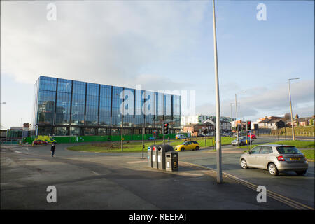 Der Universität Central Lancashire Innovation und Engineering Center Neben der Adelphi Kreisverkehr. Es gibt Pläne für die weitere Entwicklung und die Stockfoto